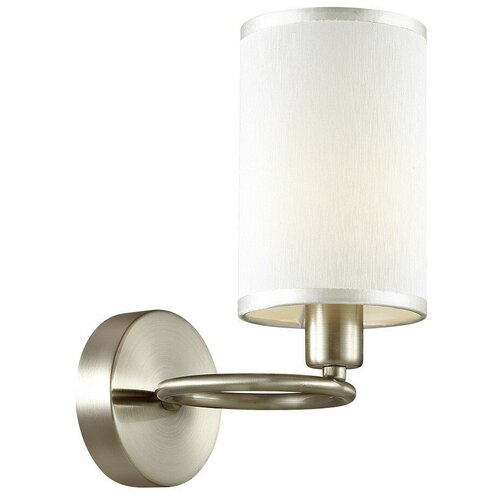  LUMION AVERY 4431/1W 1E141*40W;; 2226