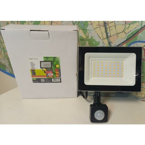  50     IP65 FL-LED Light-PAD 50W SENSOR 4200 4250 1330