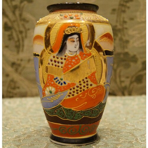 Антикварная фарфоровая ваза Сацума (Satsuma). Японская Империя, 20 век. 19600р