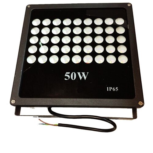    SMD    50  -  : 5500-6000K,  5900  CLEVERLIGHT