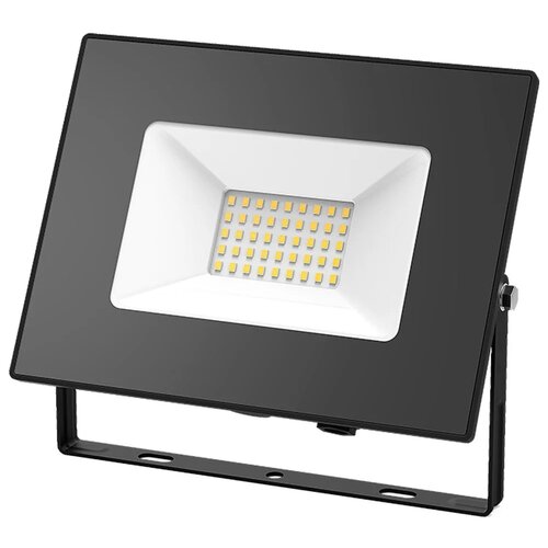  Gauss Elementary 70W 7150lm 3000 175-265V IP65  LED 1296