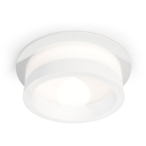    Techno Spot XC8050015 Ambrella Light,  2392  Ambrella light