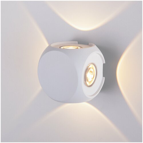     CUBE  IP54 1504 TECHNO LED 2600