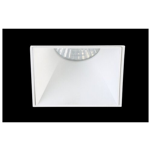     Crystal Lux Clt 051 CLT 051C1 WH-WH 870