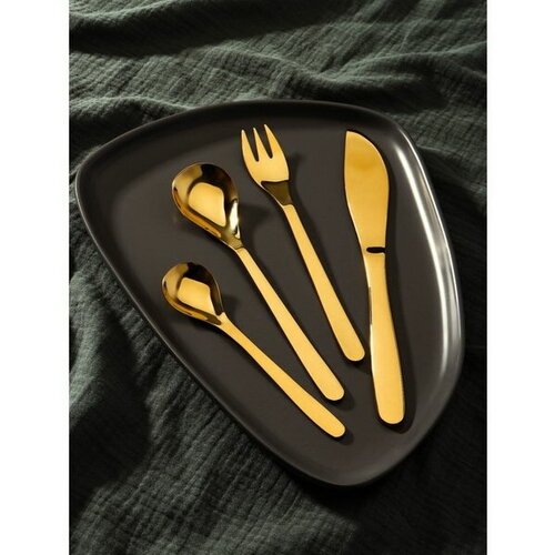 ����� �������� �������� �� ����������� ����� Aqua, 4 ��������, ���� ������� 771�