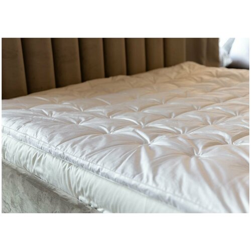 TOPPER SILK GRASS 200x200 ����������� �������� ����������� 52018�
