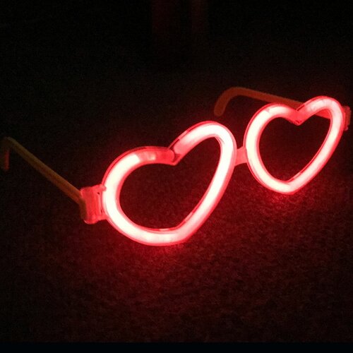  GLOW HEART EYEGLASSES -     ,  310   